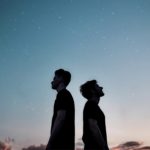 Petit Biscuit & Møme (ft Isaac Delusion) | Gravitation